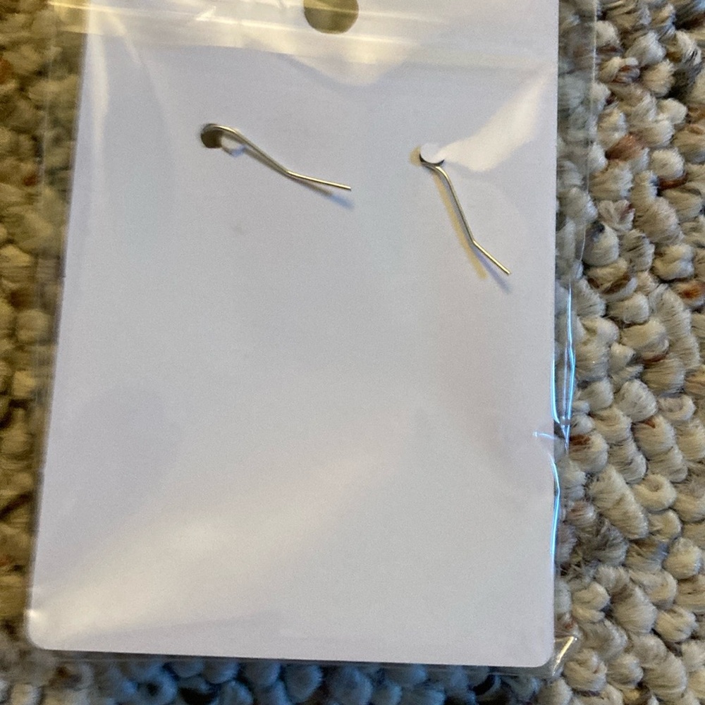 Sterling silver “ wine glass” earrings. - Picture 2 of 2